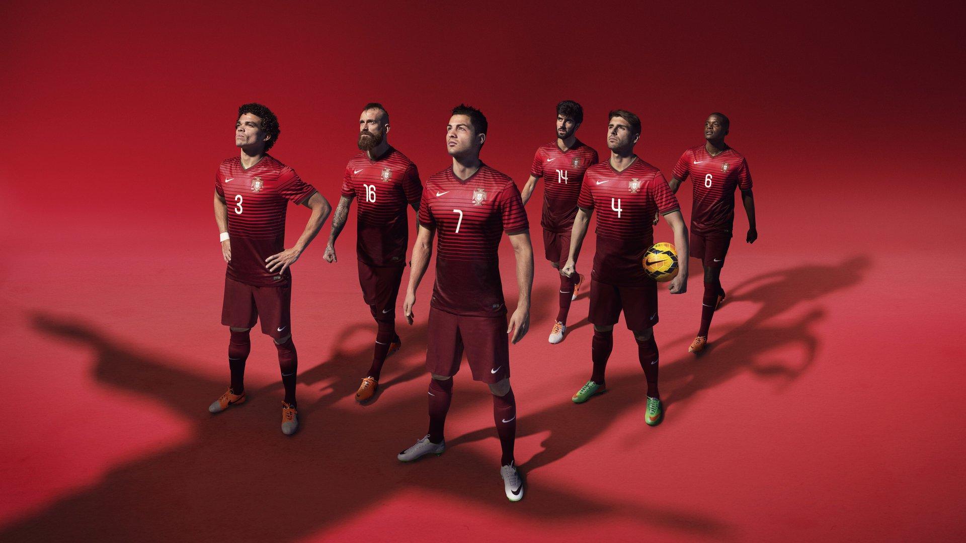 多特蒙德后防革新，聚勒之后施洛特贝克领衔，反攻拜仁从钢铁防线开始