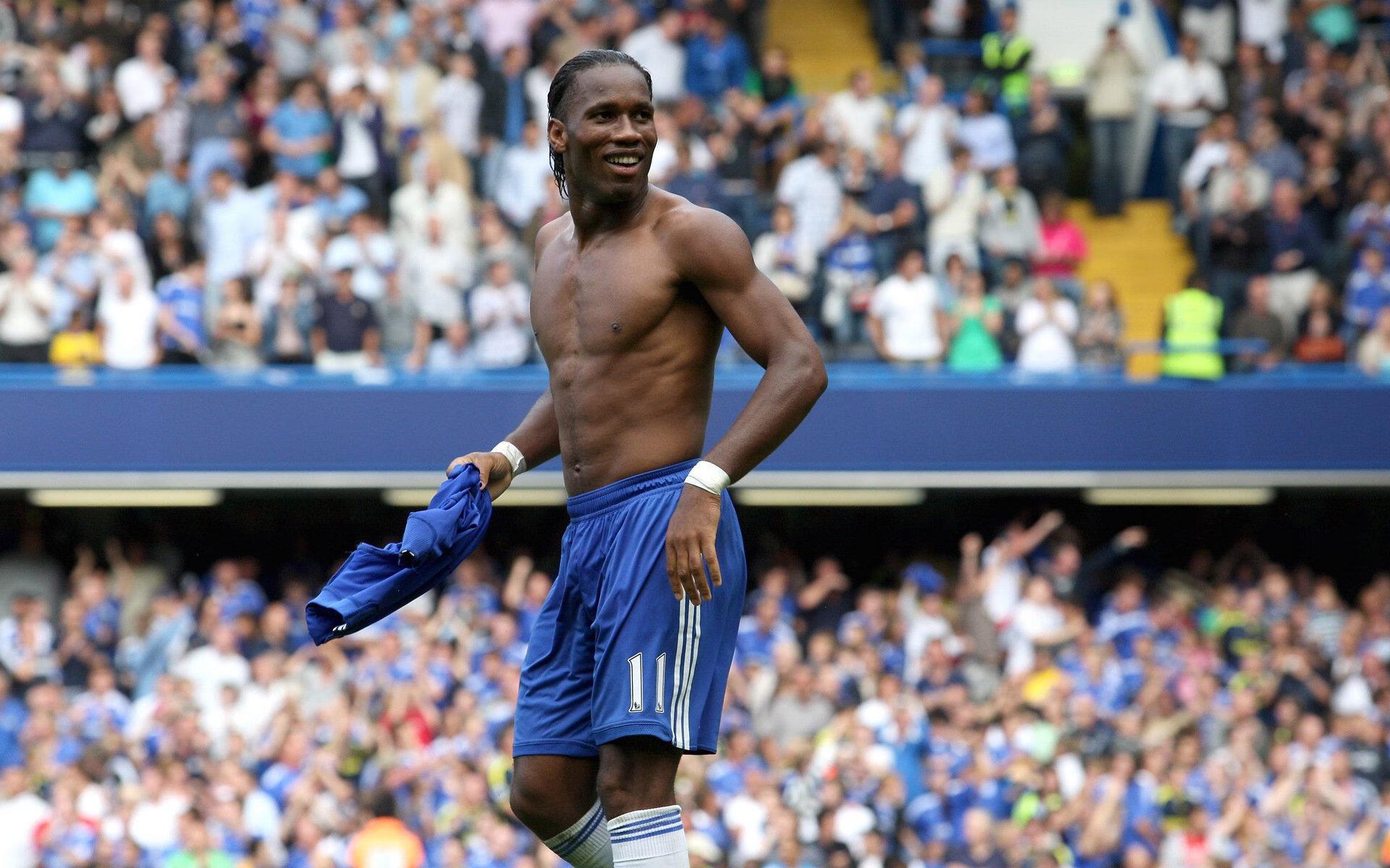 埃里克森加盟曼联引发中场革命,B费核心地位面临严峻挑战