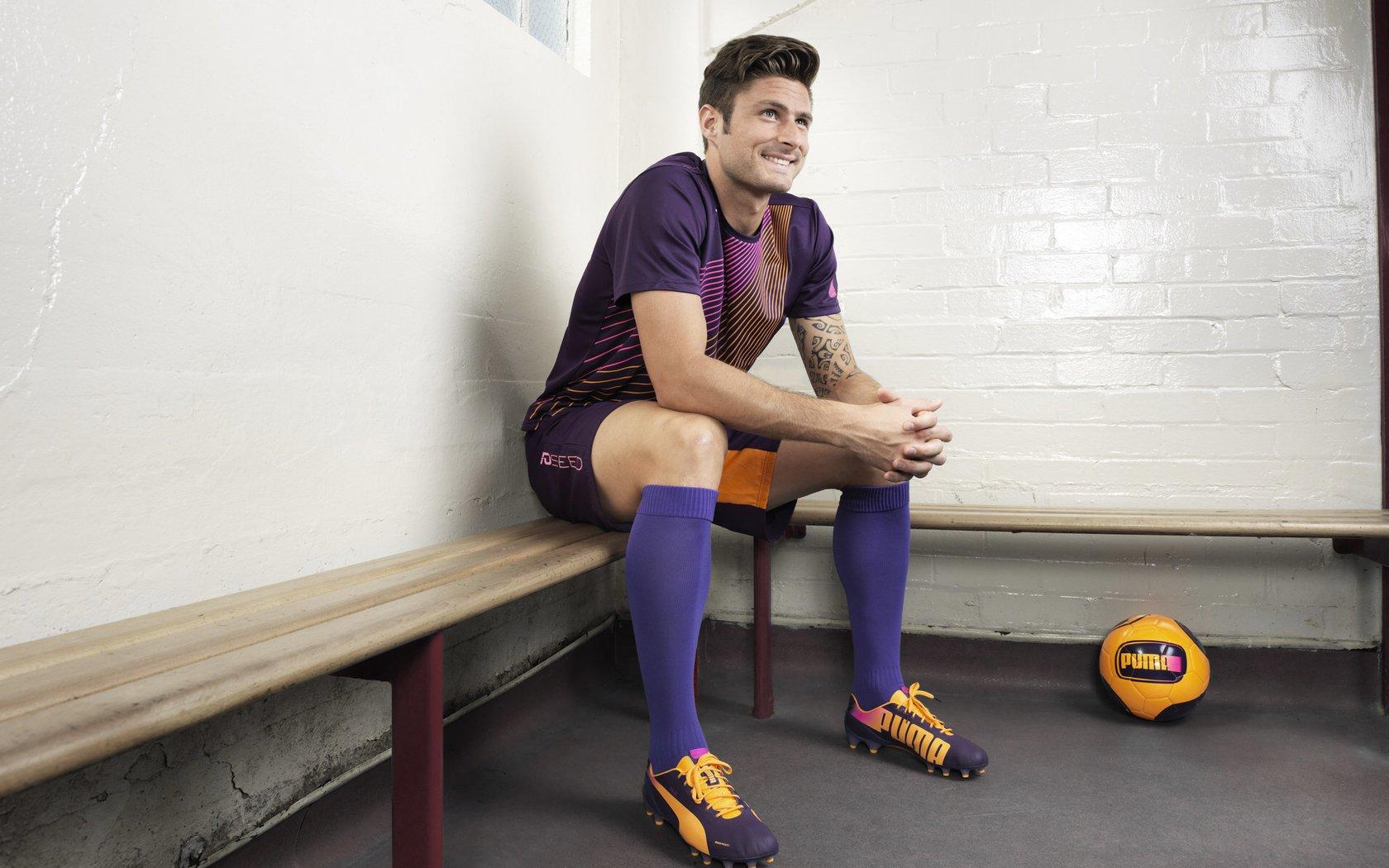 曼联憾平伯恩茅斯，滕哈赫称点球改变比赛走势，争四前景蒙阴影